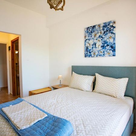 Notos Sea Front Apartment Glósza Kültér fotó