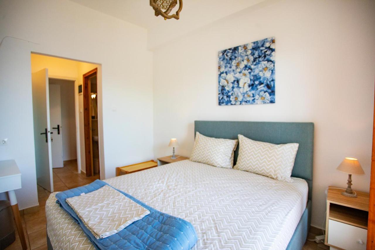 Notos Sea Front Apartment Glósza Kültér fotó