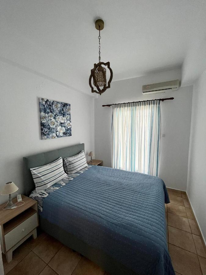 Notos Sea Front Apartment Glósza Kültér fotó